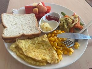 Makanan di atau berdekatan hotel