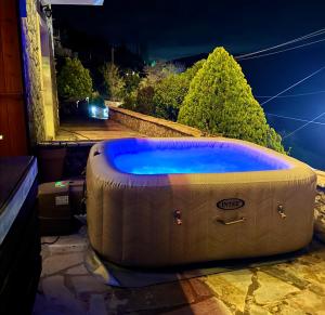Fotografia z galérie ubytovania Rock Dandy Deluxe Chalet in Arachova - Delphi, Sauna, Prv Parking, Amazing View v destinácii Arachova