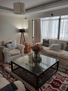 Posezení v ubytování POPSY HOMES NAKURU CBD
