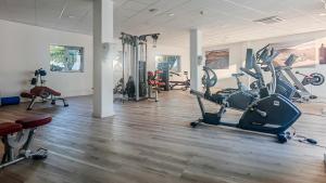 Fitness centrum a/nebo fitness zařízení v ubytování Hotel Las Costas