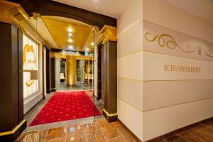 Certifikát, hodnocení, plakát nebo jiný dokument vystavený v ubytování Hotel Schlosskrone