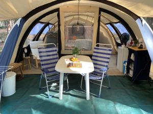 Posezení v ubytování Bella Tents - Glamping Vibes