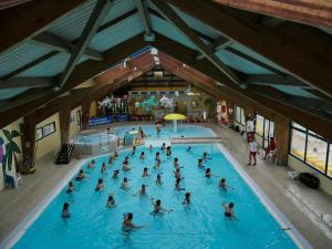 Fotografie z fotogalerie ubytování Mobil home camping kerlann 6 personnes 2 chambres emplacement idyllique v destinaci Pont-Aven