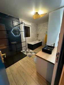 Fotografie z fotogalerie ubytování Maison neuve Contemporaine v destinaci Yvetot Bocage