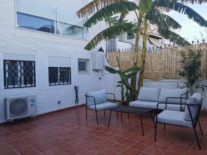 Patio alebo iná vonkajšia časť ubytovania La Platanera de Málaga