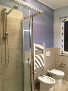A bathroom at Guest House Roma Express