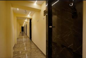 Fotografie z fotogalerie ubytování Hotel Crystal Goregaon West Link Road, Mumbai v Bombaji