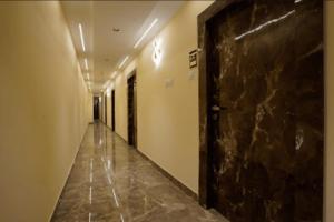 Fotografie z fotogalerie ubytování Hotel Crystal Goregaon West Link Road, Mumbai v Bombaji