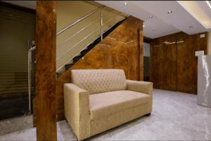 Posezení v ubytování Hotel Crystal Goregaon West Link Road, Mumbai