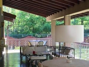 A balcony or terrace at Bed&Garden