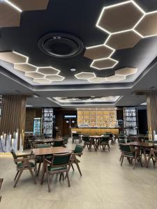 Restaurace v ubytování Hotel Fusha E Gjese