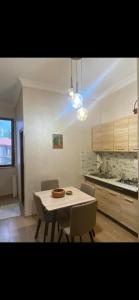 Dapur atau dapur kecil di Gora House