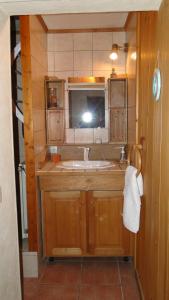 A bathroom at Gite Seguret