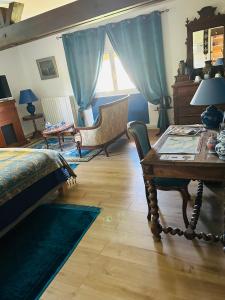 Gallery image of Manoir de la Gravette, Maison & Table d'Hôtes in Montauban
