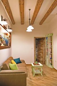 Ruang duduk di Apartments Kotor Old Town