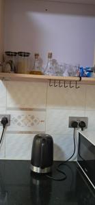 Kuchyň nebo kuchyňský kout v ubytování POPSY HOMES NAKURU CBD