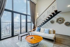 Χώρος καθιστικού στο PentStudio Duplex Apartment