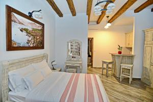 Katil atau katil-katil dalam bilik di Apartments Kotor Old Town