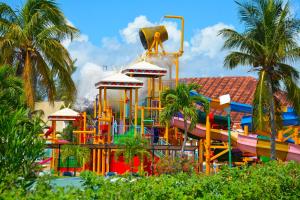 Herní místnost nebo prostor pro děti v ubytování All Ritmo Cancun Resort & Water Park
