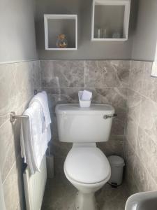 Bagno di Steeple View B&B Guesthouse Donegal - Newly renovated in 2023