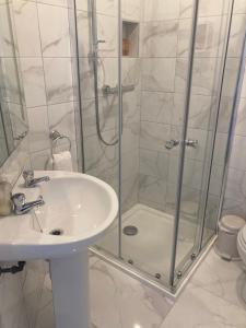 Bagno di Steeple View B&B Guesthouse Donegal - Newly renovated in 2023