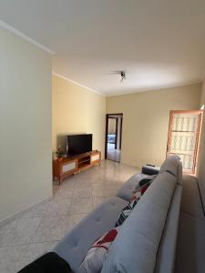 Et tv og/eller underholdning på Refúgio do Peregrino do Lado da Igreja Matriz