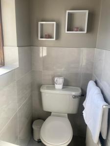 Bagno di Steeple View B&B Guesthouse Donegal - Newly renovated in 2023