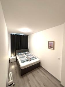 Postel nebo postele na pokoji v ubytování Hernals Hotel
