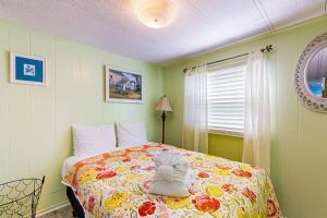 Oyster Lane Hideout客房内的一张或多张床位