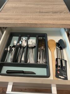 Φωτογραφία από το άλμπουμ του River Wharf Apartment σε Μπάρκινγκ