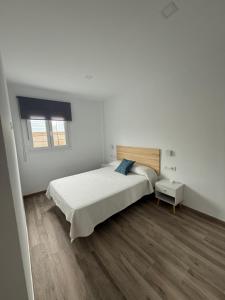 Imagen de la galería de Apartamentos Bolonia - M a n u e l a, en Bolonia 77 fotos más