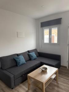 Imagen de la galería de Apartamentos Bolonia - M a n u e l a, en Bolonia