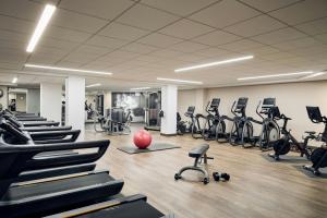 Fitness centrum a/nebo fitness zařízení v ubytování Fort Collins Marriott