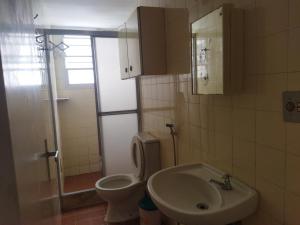 Koupelna v ubytování Centro, Praia e Avenida