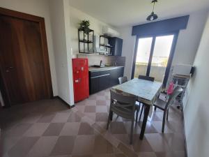 Kuchyň nebo kuchyňský kout v ubytování Villa Ghiaia locazione turistica