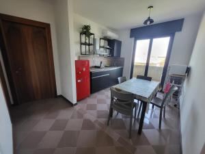 Kuchyň nebo kuchyňský kout v ubytování Villa Ghiaia locazione turistica