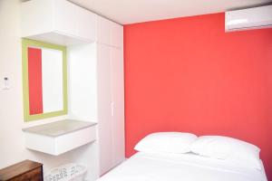 Postel nebo postele na pokoji v ubytování ZenBreak Grateful 1bd B