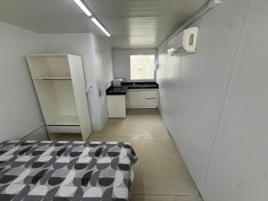 Η κουζίνα ή μικρή κουζίνα στο Studios canaa