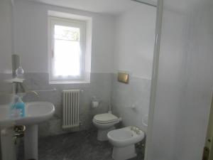 Koupelna v ubytování Villa Eli
