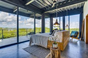 Postel nebo postele na pokoji v ubytování Casa Balam + 37 fotografií