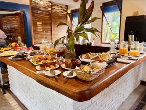 Makanan di atau berdekatan inn ini