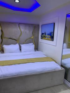 Postel nebo postele na pokoji v ubytování 1Bedroom Apt 3 mins from Intl Airport
