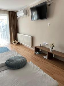 Postel nebo postele na pokoji v ubytování Thermal Garden Weninger Apartmanok