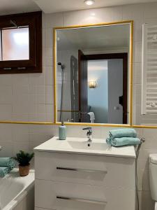 Fotografie z fotogalerie ubytování Turquesa Apartment,Punta Prima ,2 bed, 4 swimming pools and cabriolet Peugeot 307 included v destinaci Torrevieja