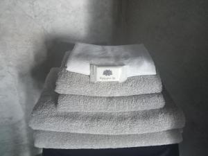Φωτογραφία από το άλμπουμ του Basaltic House Pedreira σε Lomba da Pedreira +15 φωτογραφίες