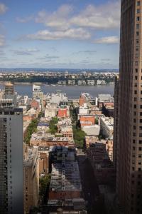 Uma visão geral de Nova York ou uma vista da cidade tirada do hotel