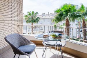 En balkon eller terrasse på Esencia Marina la Najarra