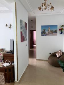 Televisyen dan/atau pusat hiburan di Appartement beau et familial connecté +7 gambar