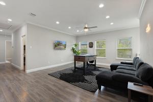 Χώρος καθιστικού στο Game Room & Event Open Luxury Haven