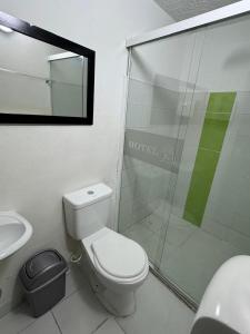 Koupelna v ubytování Hotel JC 43